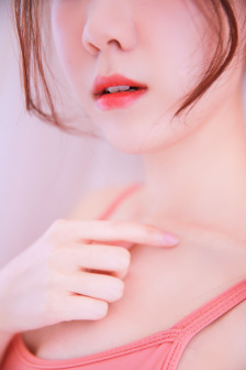 莫妮卡贝普奇